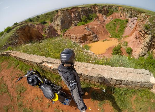 La Puglia in moto con Andrea Casucci, tra storia e natura