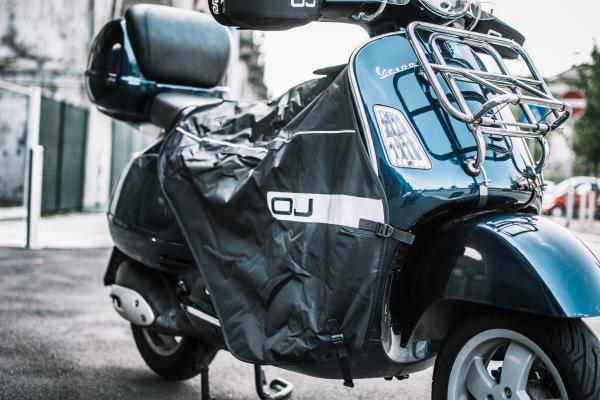 Come montare il coprigambe OJ?